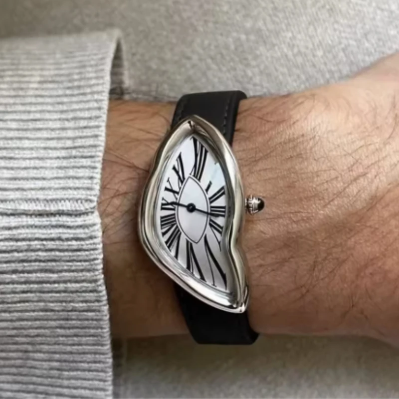 Alien Y2K unisex quartz watch with genuine leather and exquisite craftsmanship, high-end edition for men and women
Alien Y2K unisex quartz watch with genuine leather and exquisite craftsmanship, high-end edition for men and women