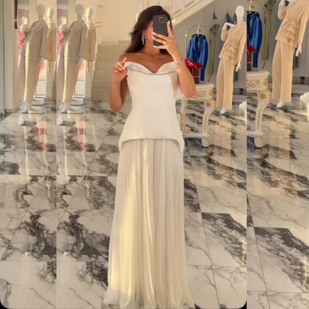 Customized Simple Jersey Pleat Sequined A-line Off-the-shoulder Long Dresses Bespoke Occasion Fashion Modern Style
Customized Simple Jersey Pleat Sequined A-line Off-the-shoulder Long Dresses Bespoke Occasion Fashion Modern Style