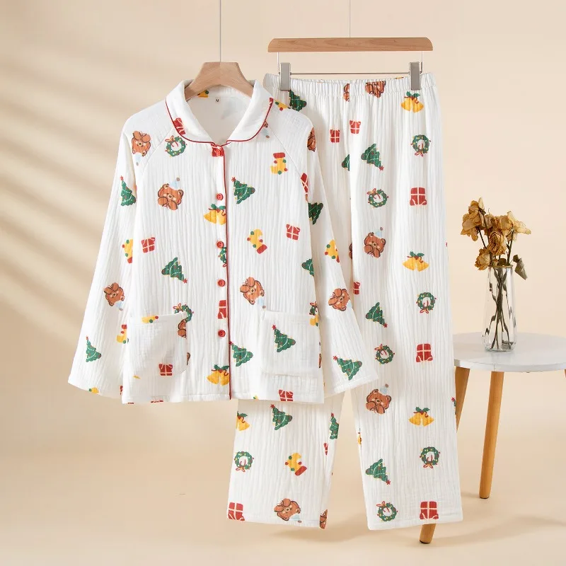 Pure Cotton Four Layer Baby Yarn Pajamas for Women's Autumn and Winter New Cartoon Style Christmas Teddy Bear Home Clothes
Pure Cotton Four Layer Baby Yarn Pajamas for Women's Autumn and Winter New Cartoon Style Christmas Teddy Bear Home Clothes
