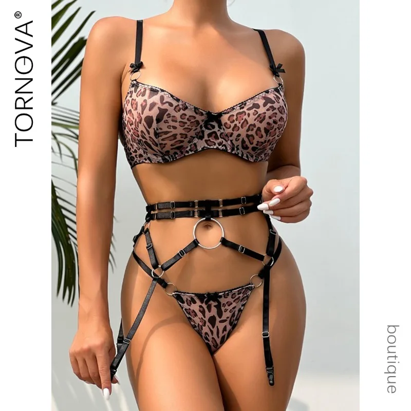 Tornova Sexy Lingerie Suit for Women Sexy Three-piece Set of Leopard Print Perspective Sexy Hollow Out Garters Underwear Suit
Tornova Sexy Lingerie Suit for Women Sexy Three-piece Set of Leopard Print Perspective Sexy Hollow Out Garters Underwear Suit