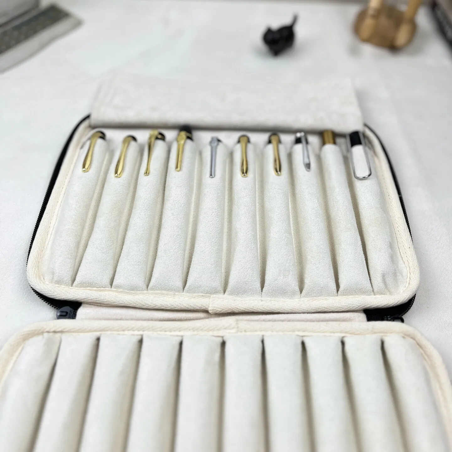 20-piece Pen Pouch Fountain Pen Case Fabric Pencil Bag Protective Bag Storage Large Capacity Zipper Bag Original Diy
20-piece Pen Pouch Fountain Pen Case Fabric Pencil Bag Protective Bag Storage Large Capacity Zipper Bag Original Diy