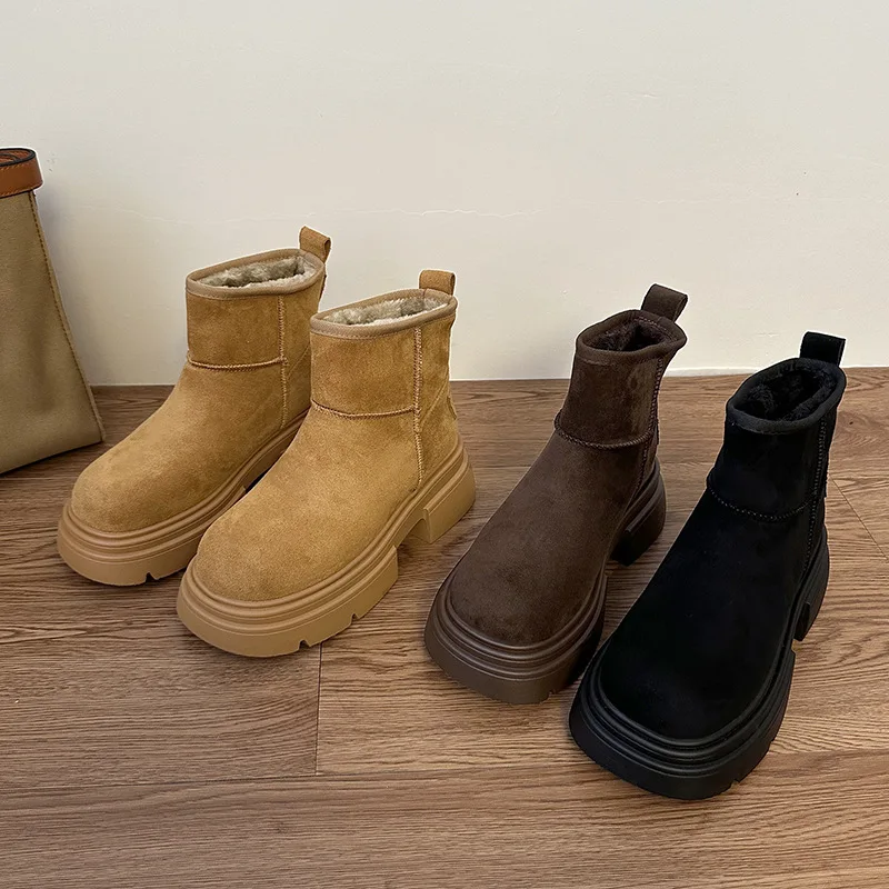 Women's fleece-lined black leather boots Winter Hot-Selling Thick-Soled Retro Short Boots Slimming Versatile Cotton Boots Trendy
Women's fleece-lined black leather boots Winter Hot-Selling Thick-Soled Retro Short Boots Slimming Versatile Cotton Boots Trendy