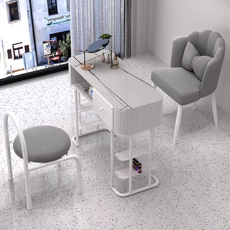 Современный маникюрный стол в кремовом стиле, японский стеклянный стол с одно- и двухслойным хранением, мебель для маникюрного салона, столы для маникюра FYNT
Современный маникюрный стол в кремовом стиле, японский стеклянный стол с одно- и двухслойным хранением, мебель для маникюрного салона, столы для маникюра FYNT