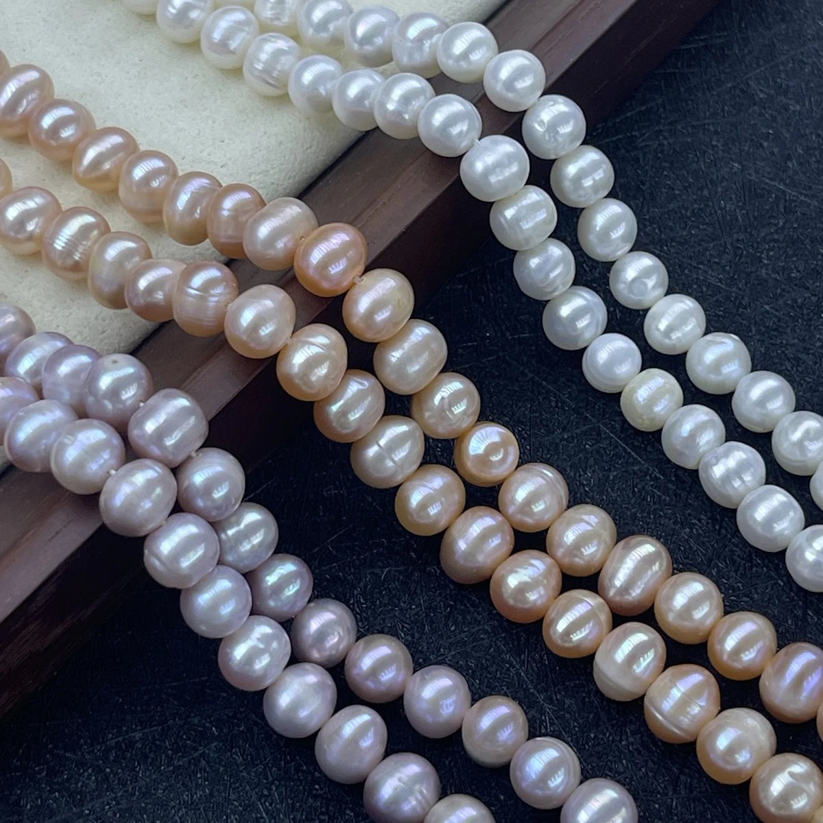 AA 7-8mm Potato Shape Natural Freshwater Pearl White Pink Purple Punch Beads for Jewelry Making DIY Necklace Bracelet Accessory
AA 7-8mm Potato Shape Natural Freshwater Pearl White Pink Purple Punch Beads for Jewelry Making DIY Necklace Bracelet Accessory