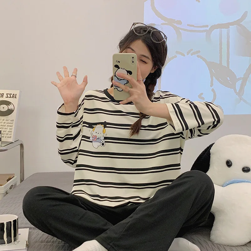 Women's Pajamas Hello Kitty Kuromi Melody Sanrio Spring and Autumn Women's Loose Round Neck Cute Home Clothes Simple Casual Two-
Women's Pajamas Hello Kitty Kuromi Melody Sanrio Spring and Autumn Women's Loose Round Neck Cute Home Clothes Simple Casual Two-