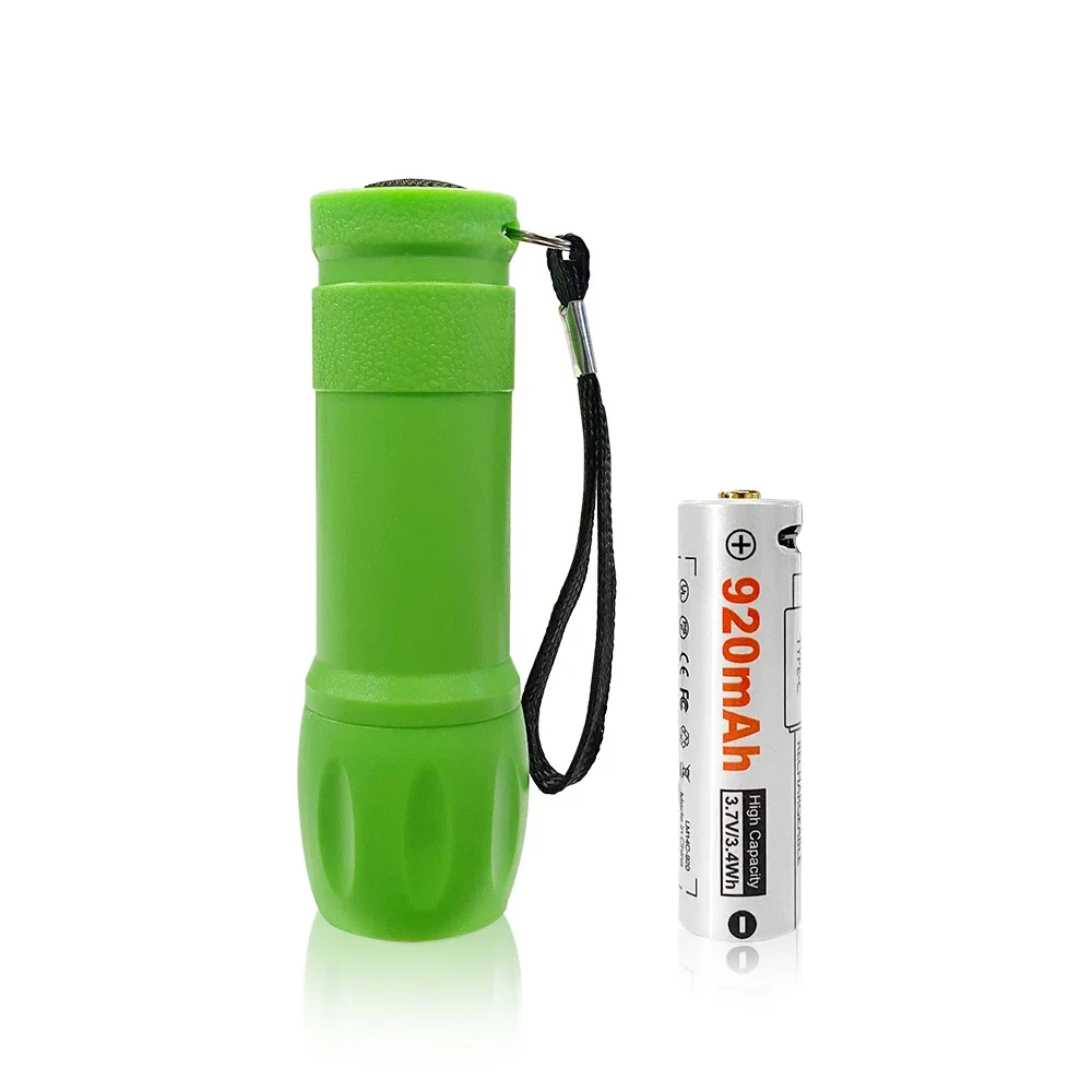plastic flashlight with TYPE-C charging port 3.7V 920mah 14500 battery flashlight
plastic flashlight with TYPE-C charging port 3.7V 920mah 14500 battery flashlight