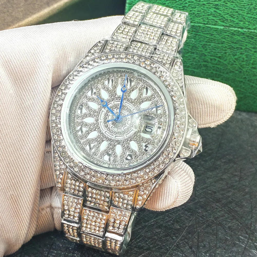 Full Diamond High Quality NO Logo Iced Out Quartz Watch for Men Luxury Gold Hip Hop Men Watches Clock Best Hot Selling AAA Clock
Full Diamond High Quality NO Logo Iced Out Quartz Watch for Men Luxury Gold Hip Hop Men Watches Clock Best Hot Selling AAA Clock