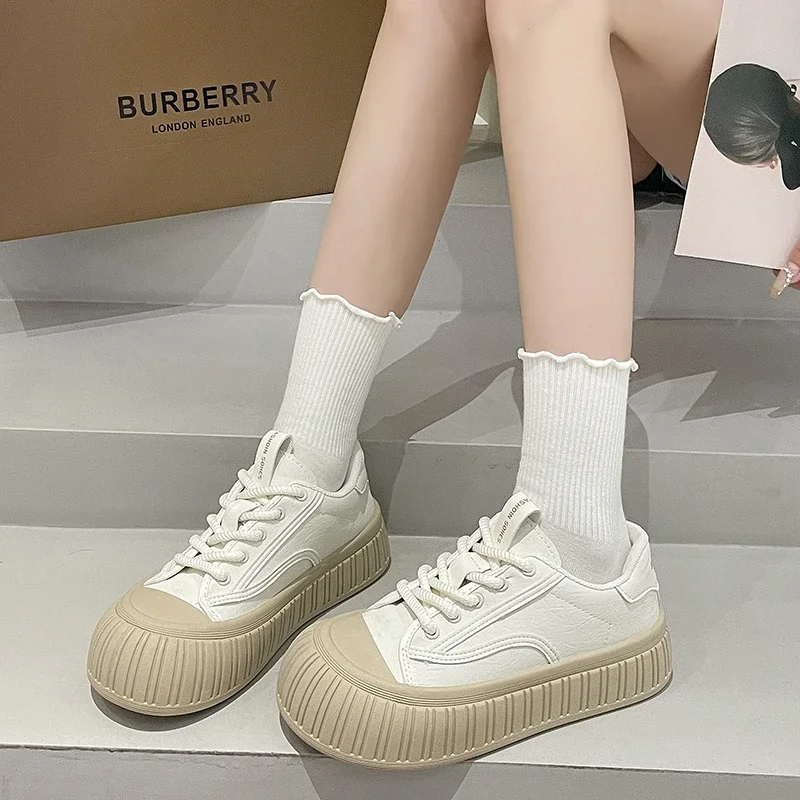 Summer Ladies woman Sneakers Fashion Simple Lace-up jogging Shoes pu leather Casual Female Students shoes for women 2024
Summer Ladies woman Sneakers Fashion Simple Lace-up jogging Shoes pu leather Casual Female Students shoes for women 2024
