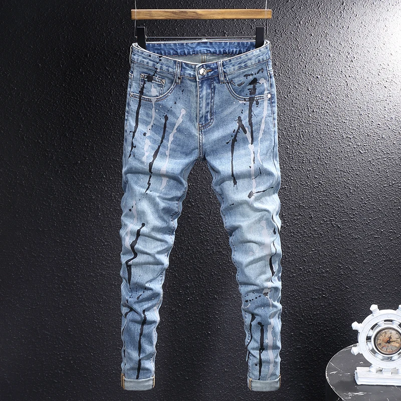 Italian style fashionable new men's jeans, painted, washed, nostalgic, stretchy, slim fit, blue jeans, retro light, high-quality
Italian style fashionable new men's jeans, painted, washed, nostalgic, stretchy, slim fit, blue jeans, retro light, high-quality