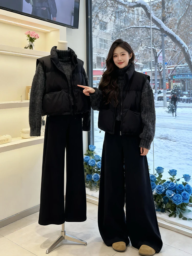 Warm High Collar Sweater Jacket And Wide Leg Pants Three Piece Set plus Size Women's Fashionable Winter Outfit Korean Style
Warm High Collar Sweater Jacket And Wide Leg Pants Three Piece Set plus Size Women's Fashionable Winter Outfit Korean Style