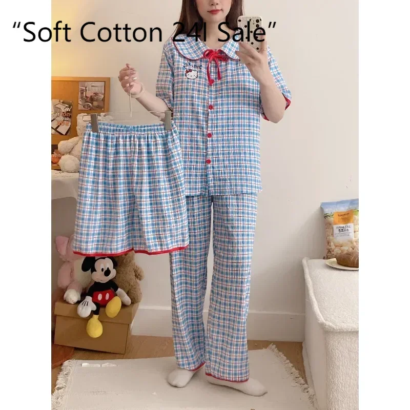 Summer new blue cloud cotton with chest pad doll collar cute cartoon hello kitty pajamas loungewear three-piece set
Summer new blue cloud cotton with chest pad doll collar cute cartoon hello kitty pajamas loungewear three-piece set