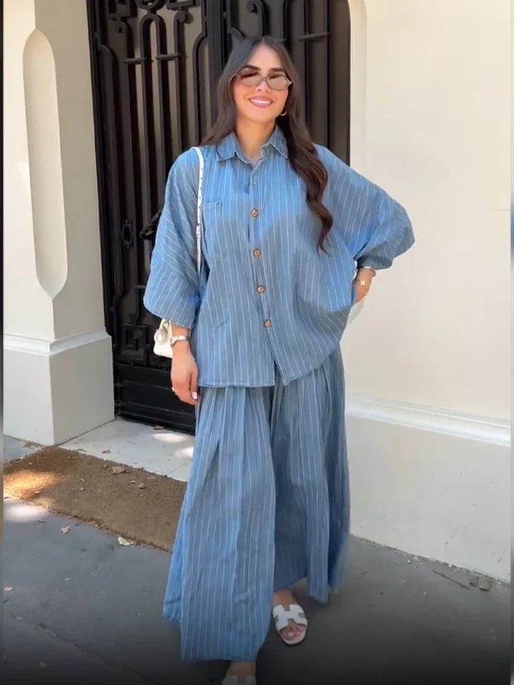 Повседневный полосатый брючный костюм, женский шикарный костюм с длинным рукавом и лацканами, широкие брюки, костюмы из 2 предметов, летние женские уличные наряды 2025 года
Повседневный полосатый брючный костюм, женский шикарный костюм с длинным рукавом и лацканами, широкие брюки, костюмы из 2 предметов, летние женские уличные наряды 2025 года