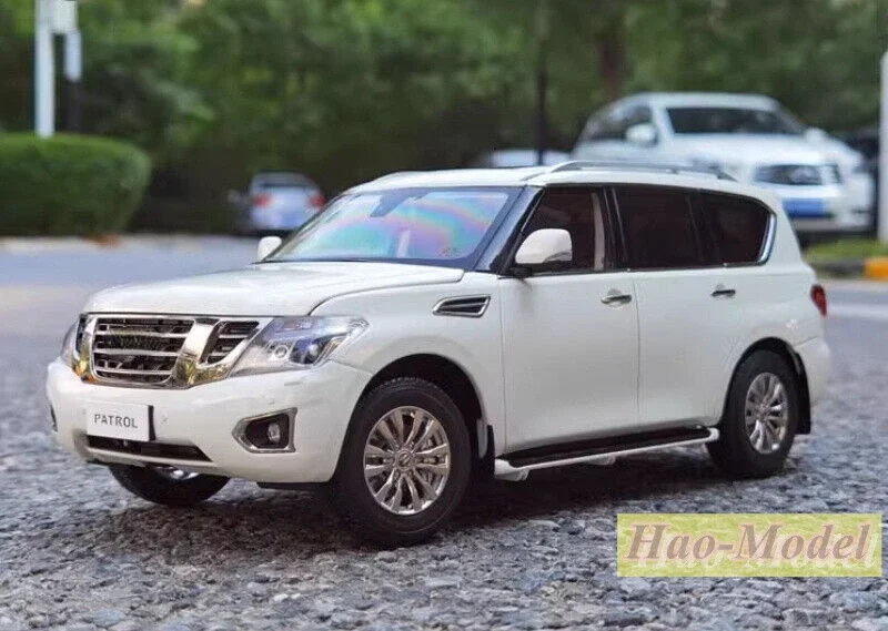 1/18 для NISSAN PatrolY62 внедорожник, модель автомобиля из сплава, литые под давлением металлические украшения, игрушки для мальчиков, подарки на день рождения, коллекция для хобби, белый цвет
1/18 для NISSAN PatrolY62 внедорожник, модель автомобиля из сплава, литые под давлением металлические украшения, игрушки для мальчиков, подарки на день рождения, коллекция для хобби, белый цвет