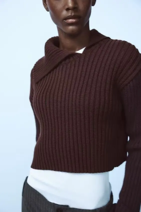 Sweater 2024 Autumn/Winter New Product Women's Lazy Style Retro Splicing Ribbed Collar Short Knitted Sweater
Sweater 2024 Autumn/Winter New Product Women's Lazy Style Retro Splicing Ribbed Collar Short Knitted Sweater