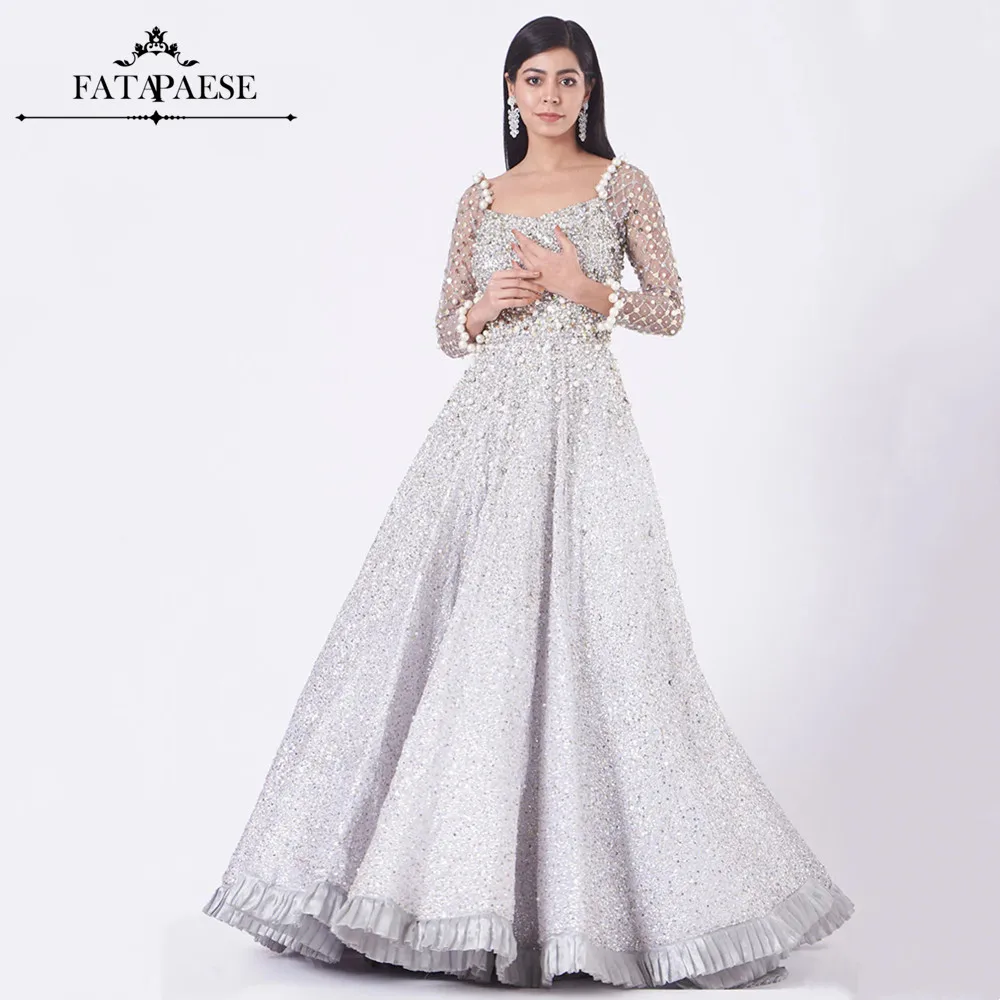 FATAPAESE Exquisite Rhinestones Pearls Wedding Dresses Long Sleeve Embroidered Silver Sequins Wedding Gowns Luxury Bridal Dress
FATAPAESE Exquisite Rhinestones Pearls Wedding Dresses Long Sleeve Embroidered Silver Sequins Wedding Gowns Luxury Bridal Dress