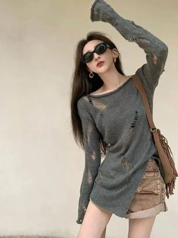 Gray Hole Design Knitted Sweater Women's Outerwear Spring Autumn New Style Pure Color Top UV Protection Casual Loose Fit
Gray Hole Design Knitted Sweater Women's Outerwear Spring Autumn New Style Pure Color Top UV Protection Casual Loose Fit