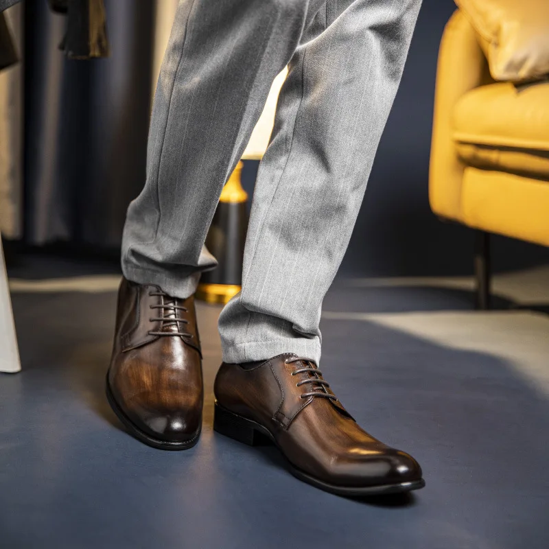 Мужские туфли дерби с текстурой под дерево, дышащие, из высококачественной кожи, для офиса и свадьбы, на шнуровке, ручной окраски, деловые
Мужские туфли дерби с текстурой под дерево, дышащие, из высококачественной кожи, для офиса и свадьбы, на шнуровке, ручной окраски, деловые