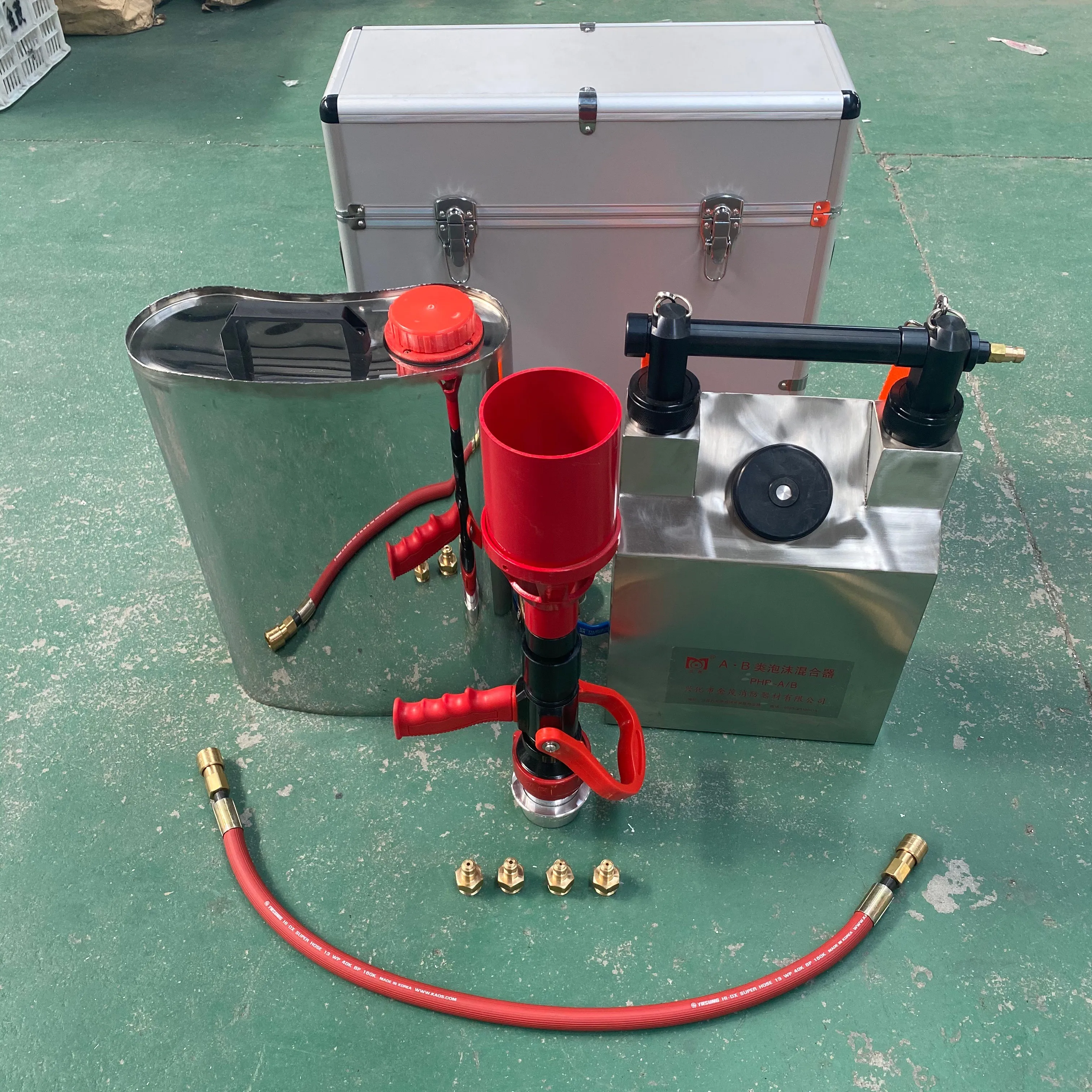 Factory supply from aspiring foam ratio fixed 10L capacity stainless steel foam mixing device fire protection equipment
Factory supply from aspiring foam ratio fixed 10L capacity stainless steel foam mixing device fire protection equipment