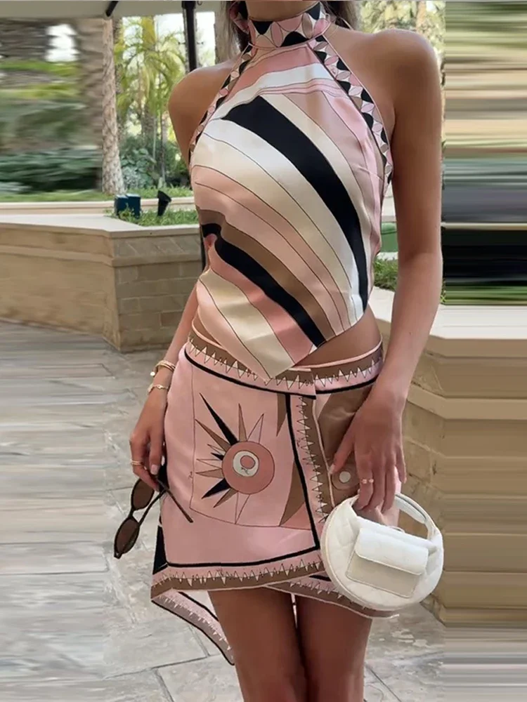 Print Irregular Women's Short Skirt Suits Halter Lace Up Backless Sleeveless Tank Top High Waist Sets Summer Lady Beach Outfits
Print Irregular Women's Short Skirt Suits Halter Lace Up Backless Sleeveless Tank Top High Waist Sets Summer Lady Beach Outfits