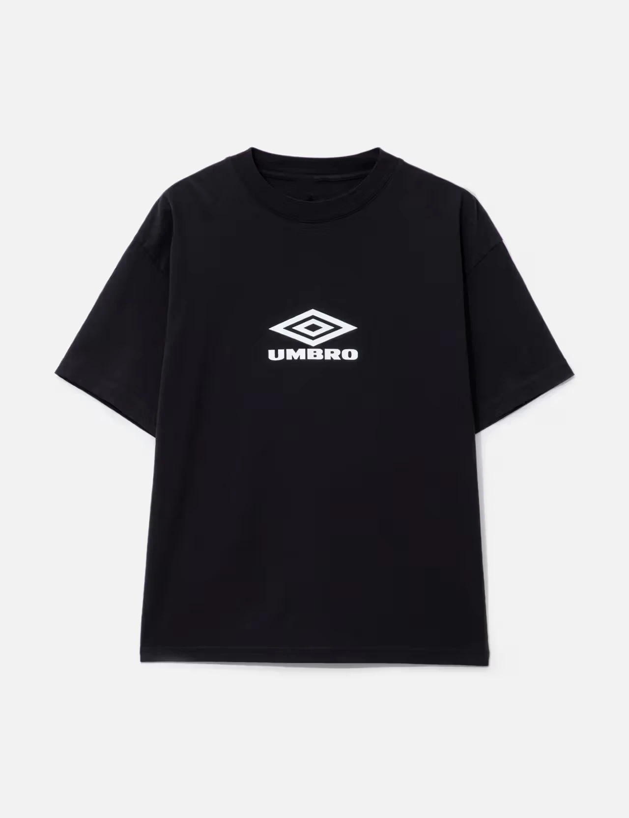 Um Street Fashion Модные периферийные узоры с принтом Летние роскошные брендовые мужские и женские футболки из чистого хлопка с короткими рукавами...
Um Street Fashion Модные периферийные узоры с принтом Летние роскошные брендовые мужские и женские футболки из чистого хлопка с короткими рукавами...