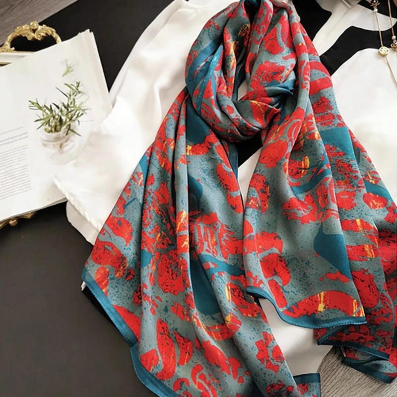 Spring and Autumn Fashion Women's Scarf Silkly Smooth Long Scarf
Spring and Autumn Fashion Women's Scarf Silkly Smooth Long Scarf