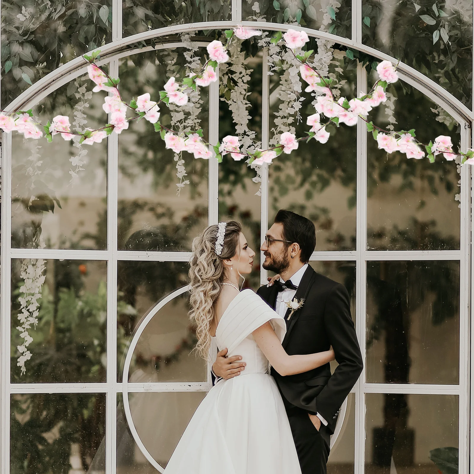 Artificial Cherry Blossom Flower Vine Hanging Garland Realistic Wedding Wall Door Decor Floral Decoration Fake Flowers
Artificial Cherry Blossom Flower Vine Hanging Garland Realistic Wedding Wall Door Decor Floral Decoration Fake Flowers