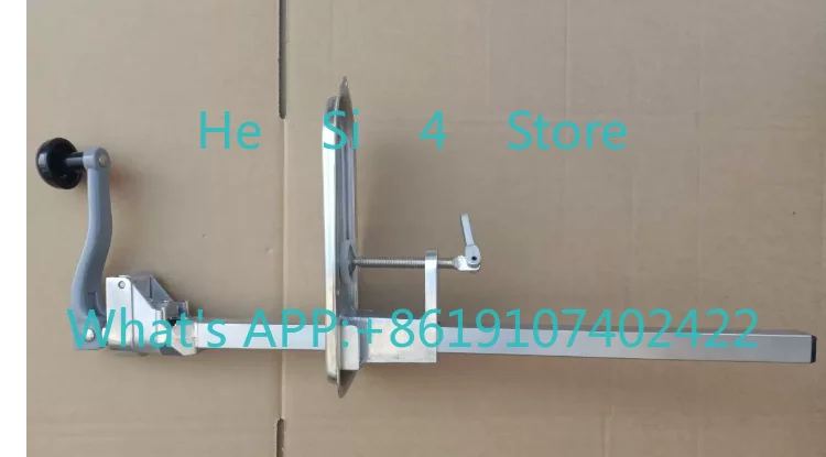 Heavy Duty Commercial Can Opener, Manual Hand-Turn Industrial Can Opener for Large Top-Open Cans
Heavy Duty Commercial Can Opener, Manual Hand-Turn Industrial Can Opener for Large Top-Open Cans