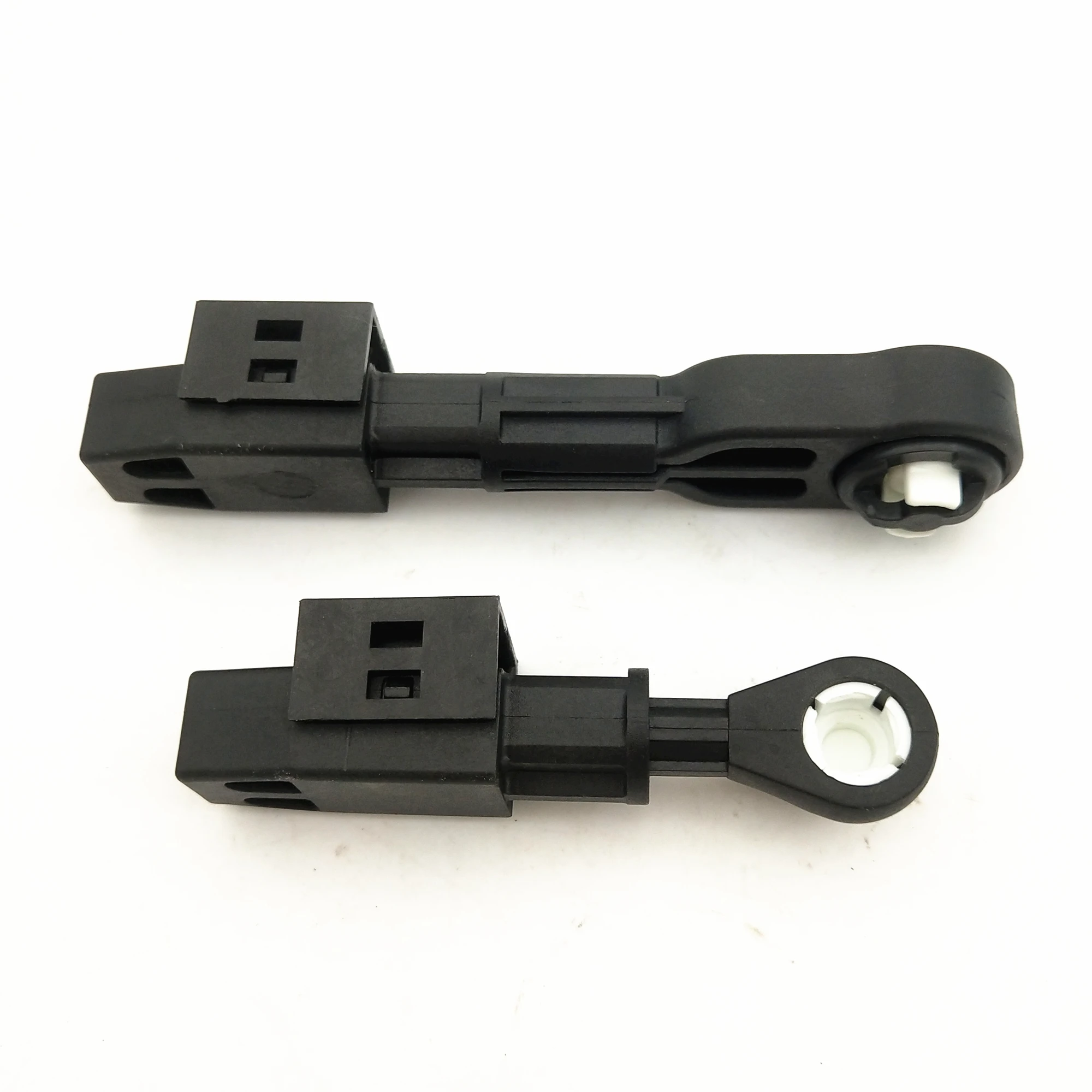 Original Oem# 55566686 55566687 Manual Transmission Shift Lever Pull Cable Connector Adjuster For Cruze Opel Astra Saab 9-5
Original Oem# 55566686 55566687 Manual Transmission Shift Lever Pull Cable Connector Adjuster For Cruze Opel Astra Saab 9-5