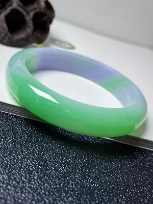 Natural Myanmar Jade 54mm-62mm bracelet exquisite princess bracelet to send girlfriend to send mother Hetian jade
Natural Myanmar Jade 54mm-62mm bracelet exquisite princess bracelet to send girlfriend to send mother Hetian jade
