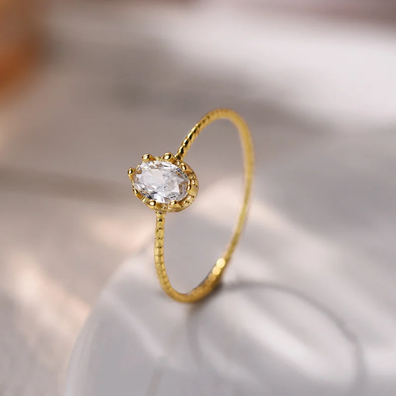 925Sterling Silver Simple Luxury Zircon Ring Versatile Women's Elegant Quality Jewelry
925Sterling Silver Simple Luxury Zircon Ring Versatile Women's Elegant Quality Jewelry