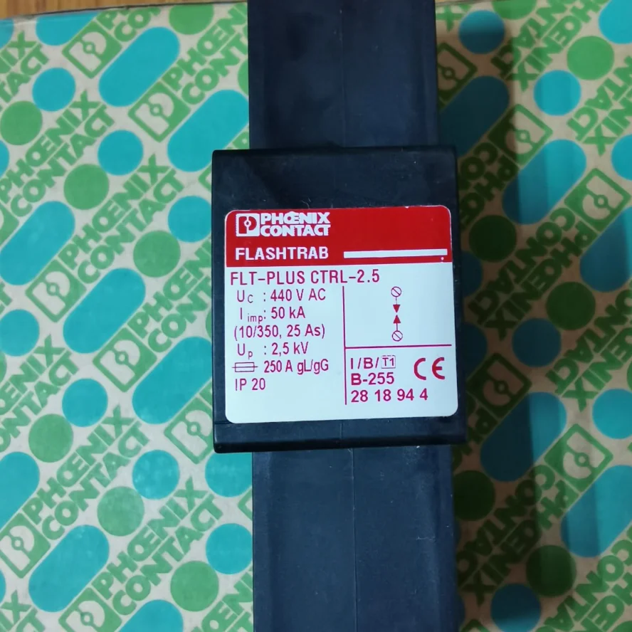 Phoenix 50KA First-class Lightning Protection Device 2818957 Surge Protection FLT-PLUS CTRL-2.5/I Spot
Phoenix 50KA First-class Lightning Protection Device 2818957 Surge Protection FLT-PLUS CTRL-2.5/I Spot