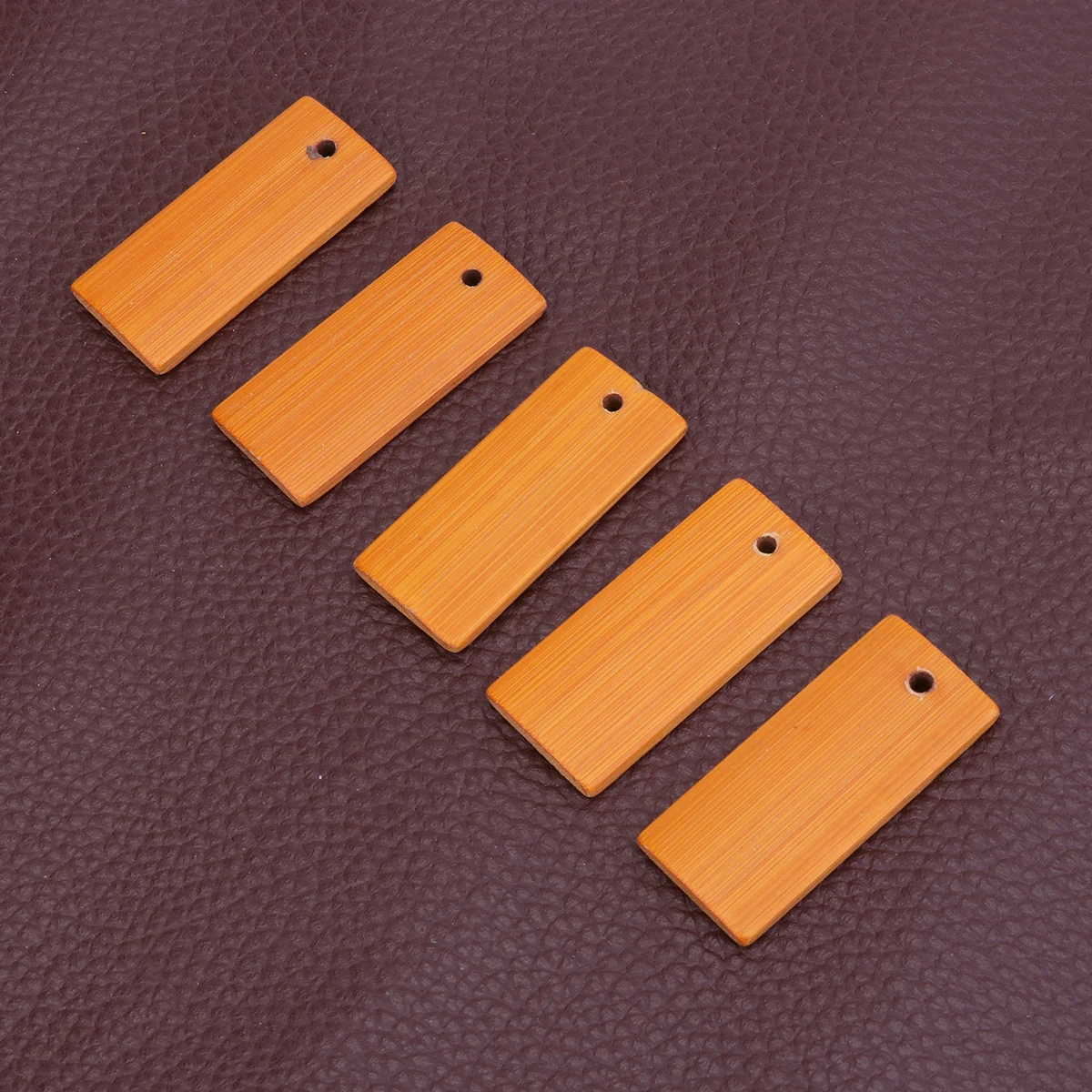 50pcs Bamboo Slip Keychain Wooden Fashion Pendant Creative Keyring Diy Gift Jewelry Accessories Handmade Decor
50pcs Bamboo Slip Keychain Wooden Fashion Pendant Creative Keyring Diy Gift Jewelry Accessories Handmade Decor