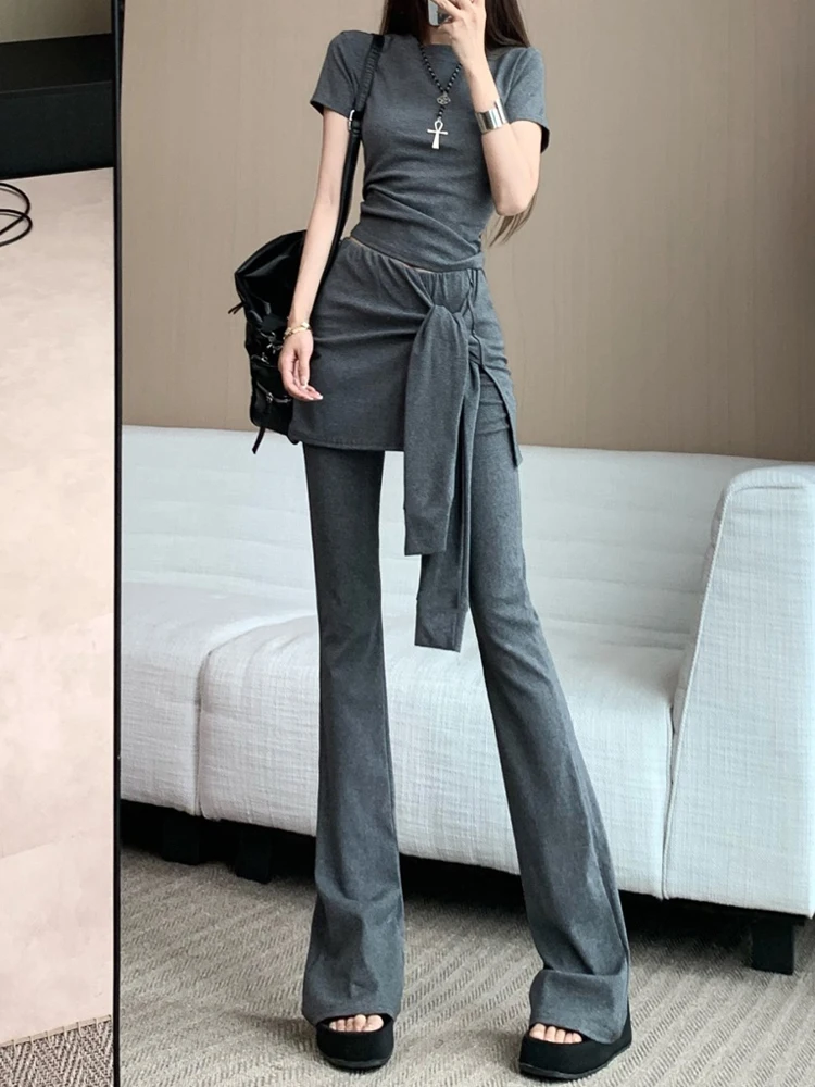 Fashion gray casual suit for women 2025 new summer slim fit short top fake two-piece micro flared pants two-piece set
Fashion gray casual suit for women 2025 new summer slim fit short top fake two-piece micro flared pants two-piece set
