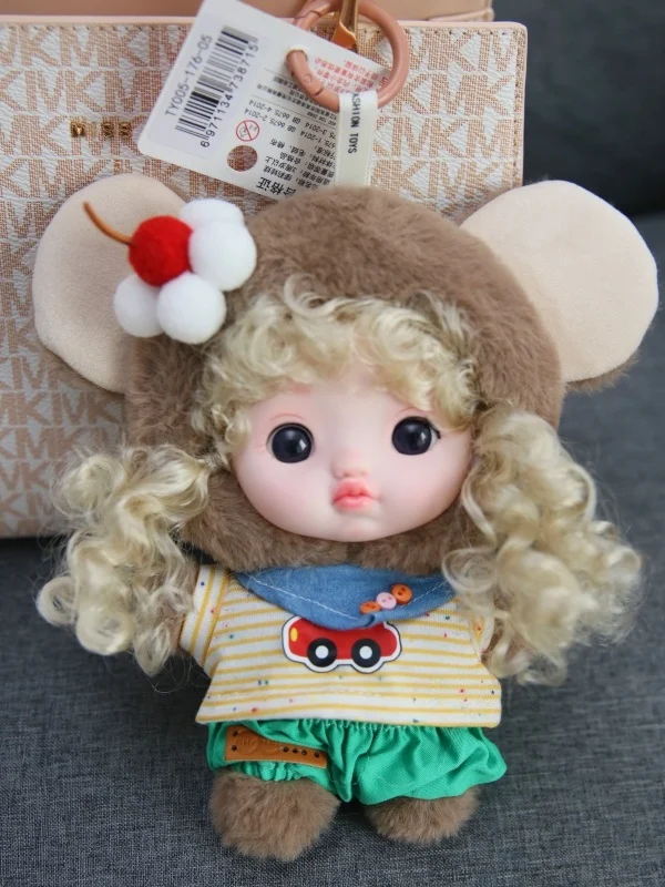 Милый плюшевый брелок-медведь для сумки, аксессуар для девочек-подростков и старшеклассниц, модный подарок, игрушка с синим лицом, Q-версия
Милый плюшевый брелок-медведь для сумки, аксессуар для девочек-подростков и старшеклассниц, модный подарок, игрушка с синим лицом, Q-версия