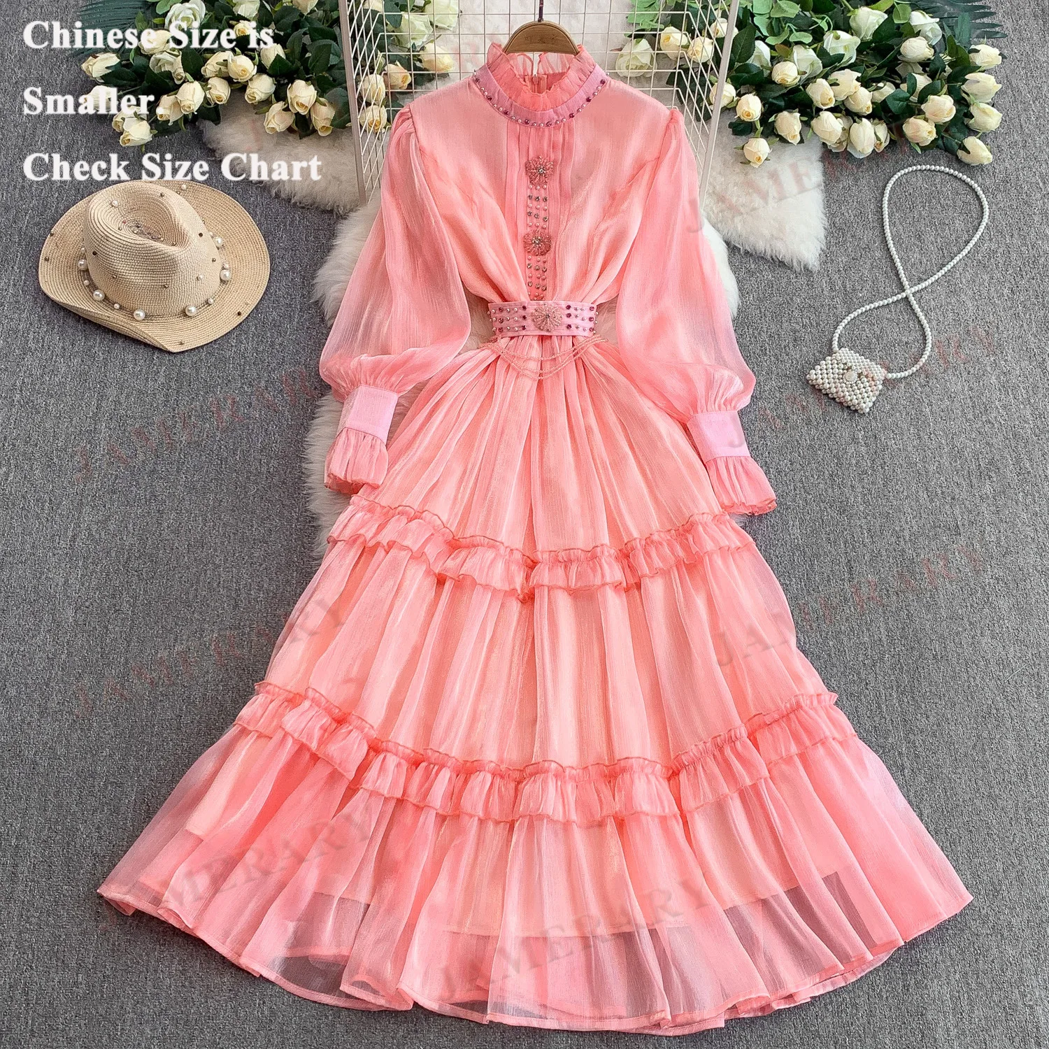 Elegant Autumn Long Sleeve Maxi Dresses Women Sation Crytal Diamond Ruffle Prom Formal Evening Dress Runway Brand Designger
Elegant Autumn Long Sleeve Maxi Dresses Women Sation Crytal Diamond Ruffle Prom Formal Evening Dress Runway Brand Designger