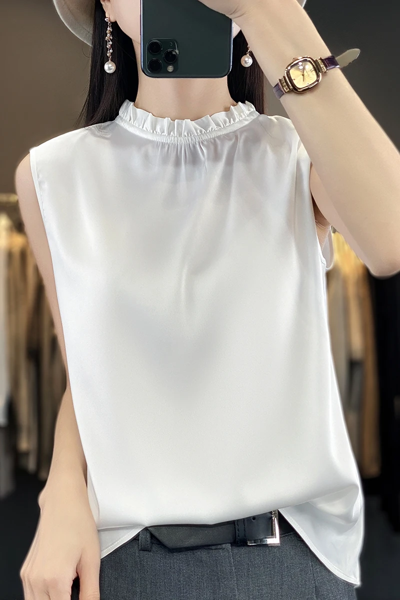 Summer New Silk Satin Wooden Ear Collar Tank Top for Women's Sleeveless Half High Neck Solid Color Fashion Design Top
Summer New Silk Satin Wooden Ear Collar Tank Top for Women's Sleeveless Half High Neck Solid Color Fashion Design Top