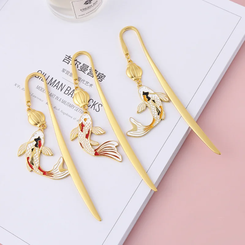1pc Kawaii Lucky Koi Lancet Alloy Bookmark DIY Cute Coloring Embossing Book Mark Page Folder Office School Supplies Stationery
1pc Kawaii Lucky Koi Lancet Alloy Bookmark DIY Cute Coloring Embossing Book Mark Page Folder Office School Supplies Stationery