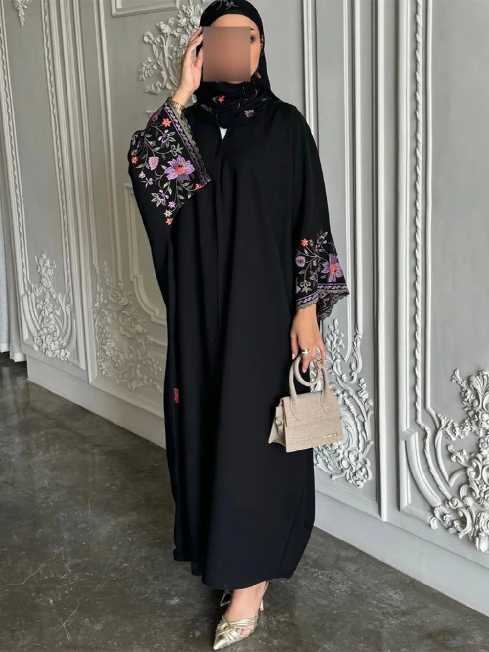 Eid Women Abaya Party Dress Embroidery Muslim Without Scarf Outwear Abayas Cardigan Jalabiya Ramadan Kaftan Arab Long Robe 2025
Eid Women Abaya Party Dress Embroidery Muslim Without Scarf Outwear Abayas Cardigan Jalabiya Ramadan Kaftan Arab Long Robe 2025