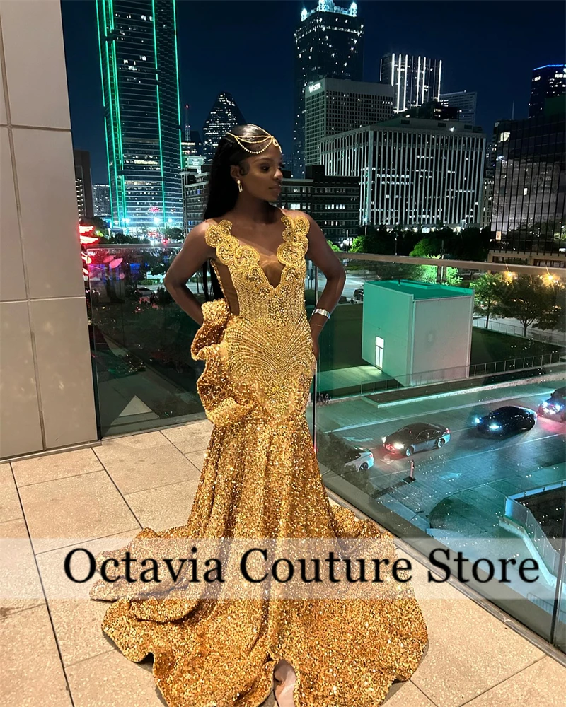 Sparkly Gold Diamonds Long Prom Dresses 2025 Black Girl Beads Crystal Party Gown Formal Dresses Wedding Reception Customized
Sparkly Gold Diamonds Long Prom Dresses 2025 Black Girl Beads Crystal Party Gown Formal Dresses Wedding Reception Customized