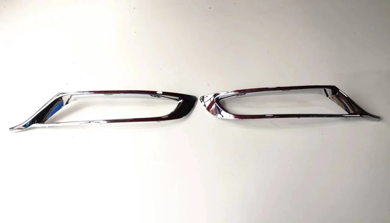 1/2pc left/right 5SW14SZ0AB 5SW15SZ0AB for Chrysler 300c 2015-2023 fog lamp frame decorative strip bright
1/2pc left/right 5SW14SZ0AB 5SW15SZ0AB for Chrysler 300c 2015-2023 fog lamp frame decorative strip bright