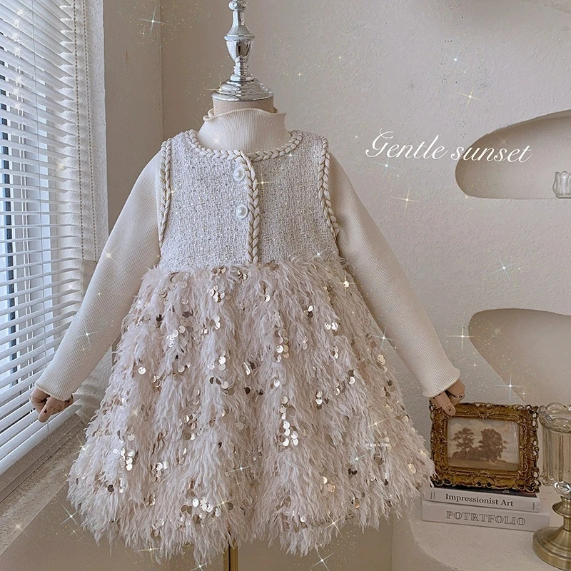 Детский осенний комплект из двух предметов: платье-жилет без рукавов с пайетками и лоскутным узором, в стиле «Маленький аромат», 2025
Детский осенний комплект из двух предметов: платье-жилет без рукавов с пайетками и лоскутным узором, в стиле «Маленький аромат», 2025