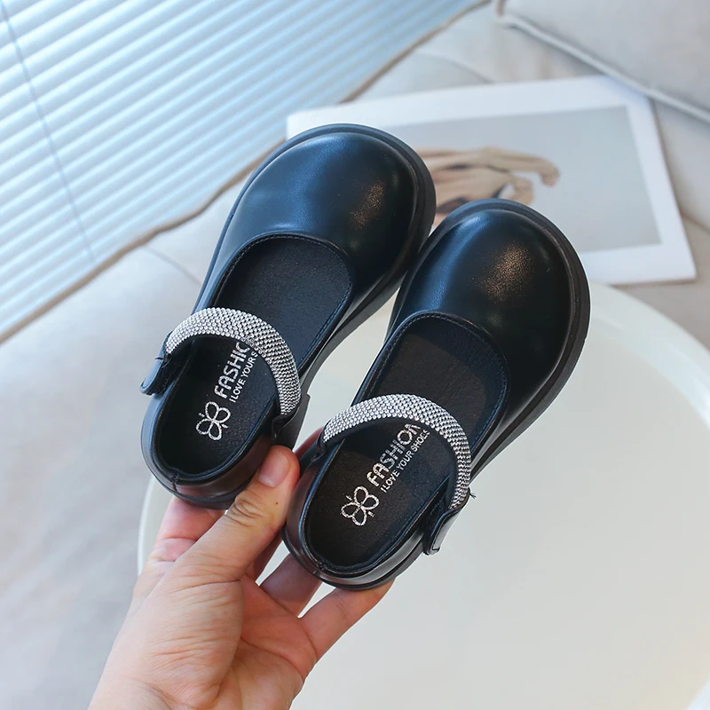 Girls' 2026 Spring Autumn New Style Children's Elegant Princess Shoes Fashion Simple Princess Soft soled Performance Shoes
Girls' 2026 Spring Autumn New Style Children's Elegant Princess Shoes Fashion Simple Princess Soft soled Performance Shoes