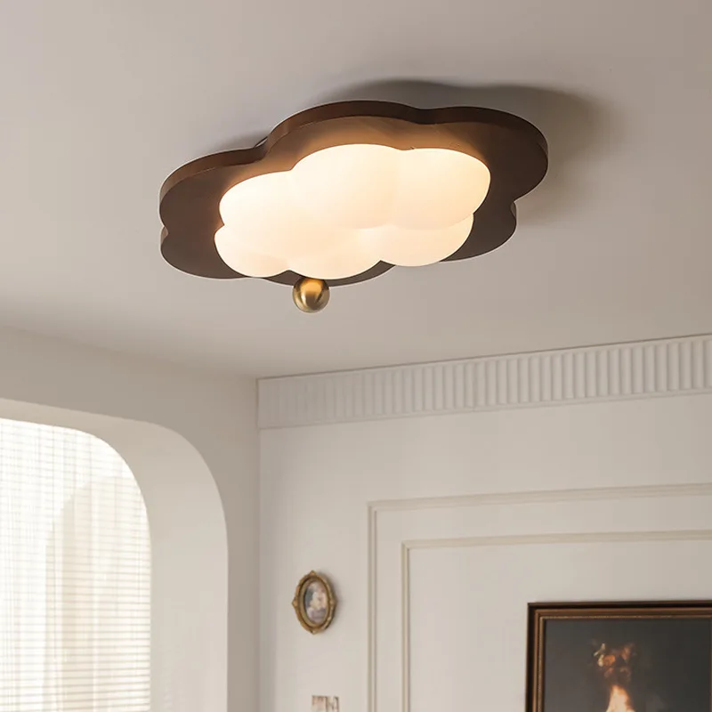 Medieval French ceiling lamp log wind bedroom full spectrum eye protection master bedroom children's room lamp silent wind retro
Medieval French ceiling lamp log wind bedroom full spectrum eye protection master bedroom children's room lamp silent wind retro