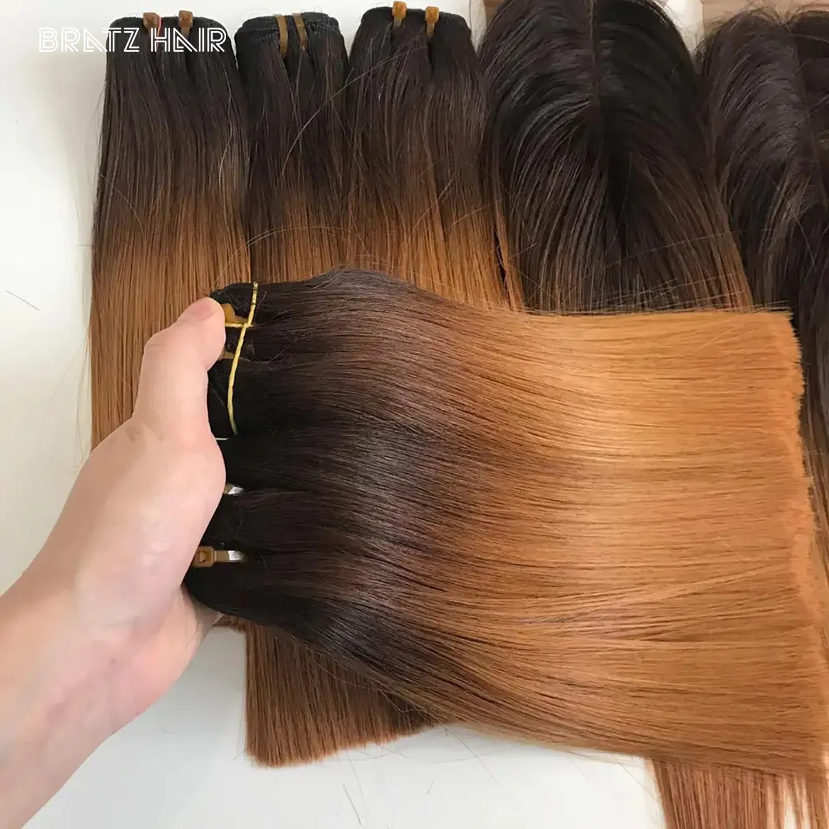 Ombre 1b/27 Vietnamese Bone Straight Hair Bundles Super Double Drawn Bundle Hair Extension 13x4 Frontal 4x4 Closure for Wig Make
Ombre 1b/27 Vietnamese Bone Straight Hair Bundles Super Double Drawn Bundle Hair Extension 13x4 Frontal 4x4 Closure for Wig Make
