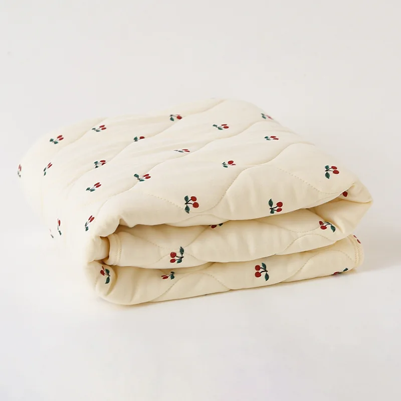 Cherry Lemon Printed Cotton Baby Quilt Cover Floral Newborn Blanket Covers for Babies Girls Bedding Blankets Quilts
Cherry Lemon Printed Cotton Baby Quilt Cover Floral Newborn Blanket Covers for Babies Girls Bedding Blankets Quilts