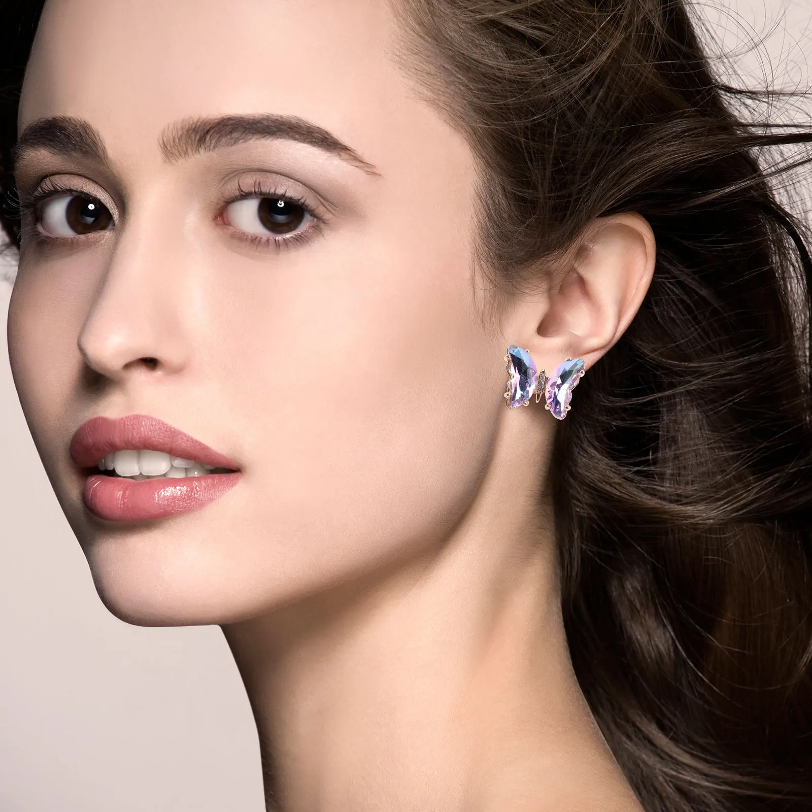 5Pairs Iridescent Glass Butterflies Earrings Delicate Ear Decoration for Women Crystal Butterflies Studs Skin Friendly
5Pairs Iridescent Glass Butterflies Earrings Delicate Ear Decoration for Women Crystal Butterflies Studs Skin Friendly