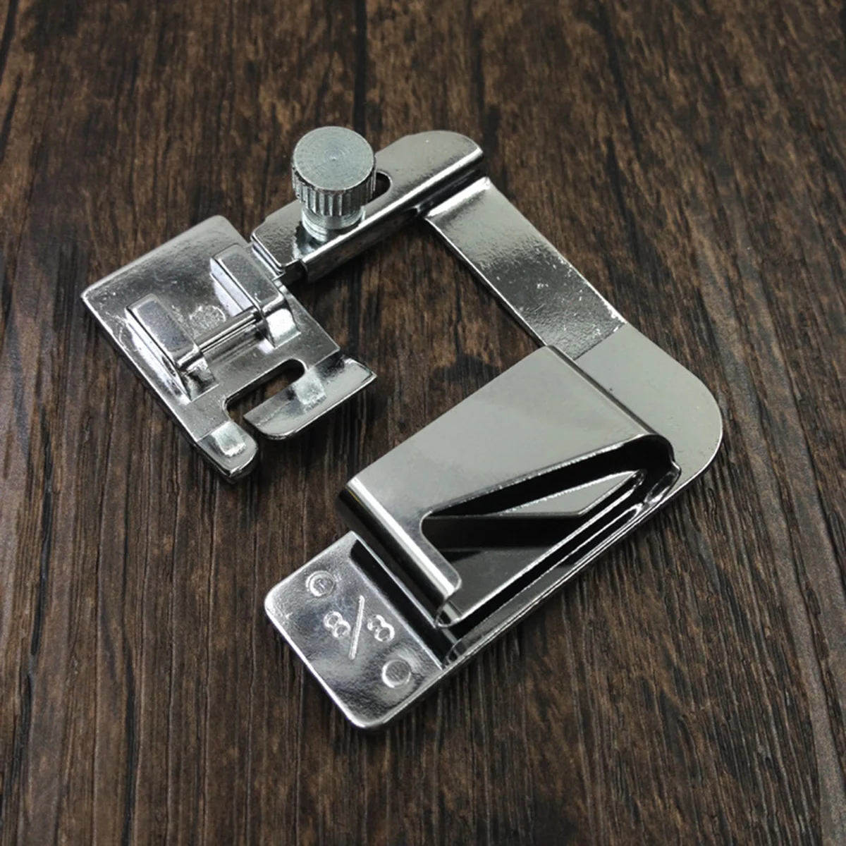 3Pcs Rolled Presser Foot Set for Sewing Machines Multiple Hemming Sizes Durable Metal Easy Installation for Electric Household
3Pcs Rolled Presser Foot Set for Sewing Machines Multiple Hemming Sizes Durable Metal Easy Installation for Electric Household