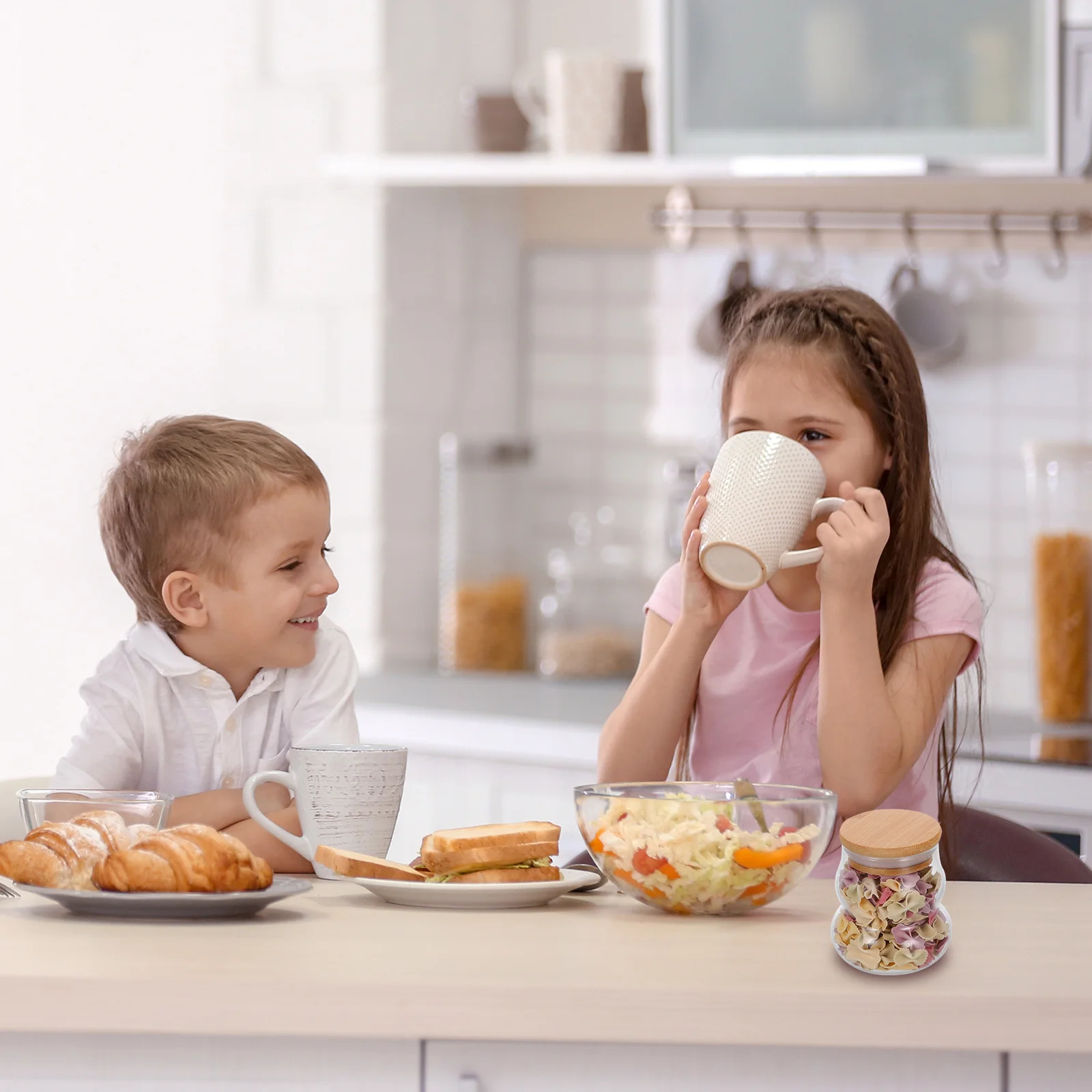 1Pcs Tea Canister Airtight Storage Container for Food Ingredients Coffee Tea Preserve Storage Jar Food Container
1Pcs Tea Canister Airtight Storage Container for Food Ingredients Coffee Tea Preserve Storage Jar Food Container