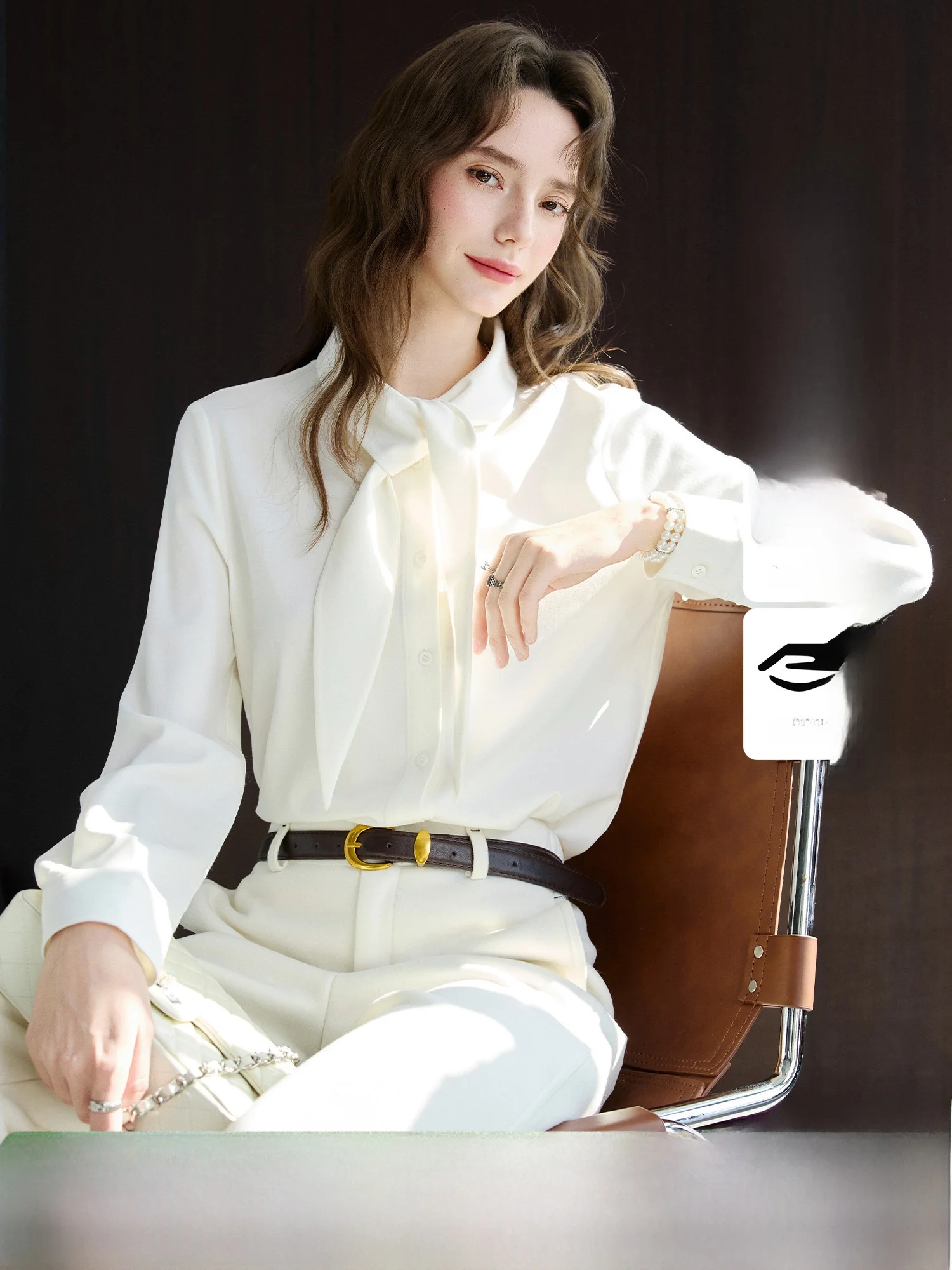 Ele White Long Sve irt Women's Chiffon Gown with Bow Tie French Sle Loose Fit Breathable Spring Commute Wear
Ele White Long Sve irt Women's Chiffon Gown with Bow Tie French Sle Loose Fit Breathable Spring Commute Wear