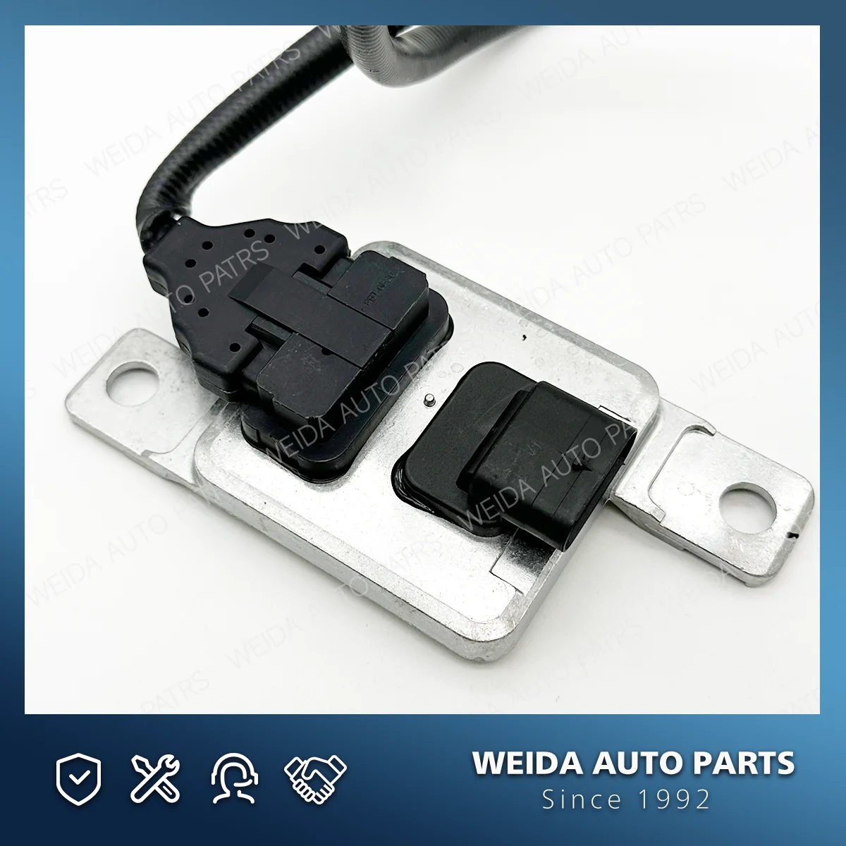 8K0907807T A2C08270900 Original New Nox Sensor Nitrogen Oxide Sensor For Audi A4 8K A5 A6 Q5 8R 2010-2017
8K0907807T A2C08270900 Original New Nox Sensor Nitrogen Oxide Sensor For Audi A4 8K A5 A6 Q5 8R 2010-2017